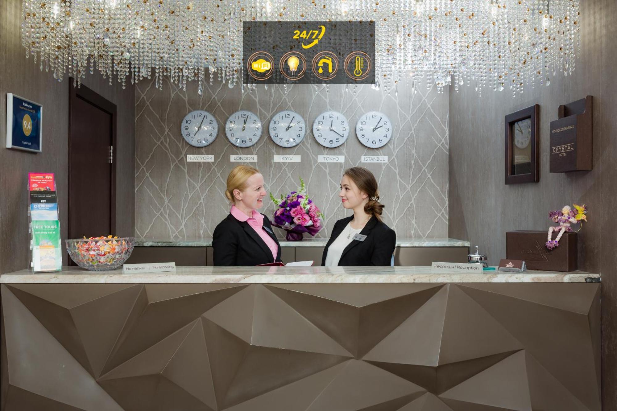Crystal Hotel เคียฟ ภายนอก รูปภาพ