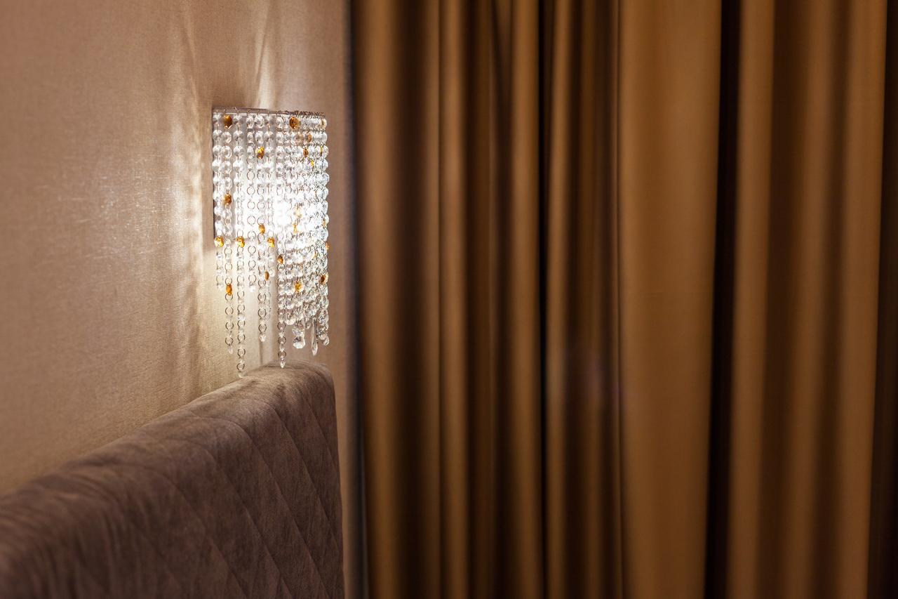Crystal Hotel เคียฟ ภายนอก รูปภาพ
