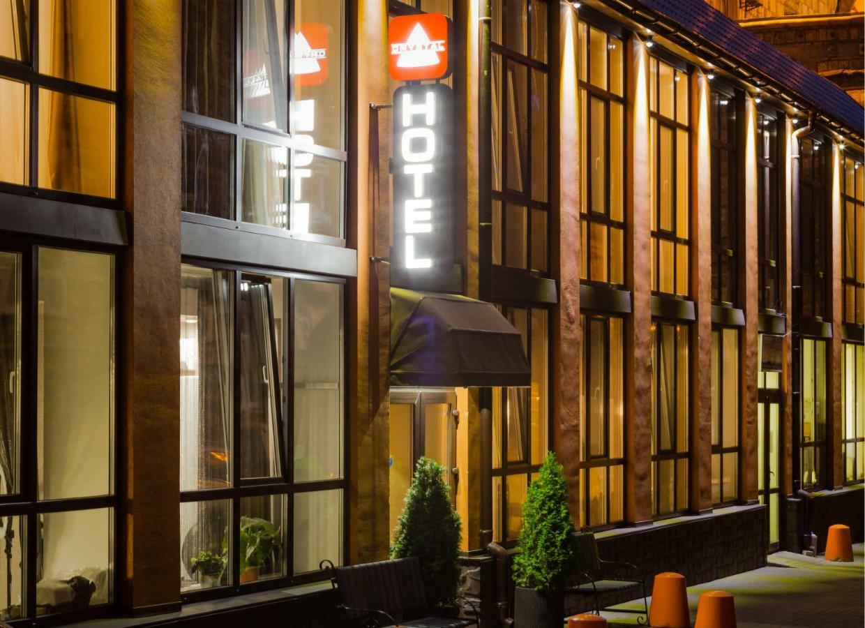 Crystal Hotel เคียฟ ภายนอก รูปภาพ